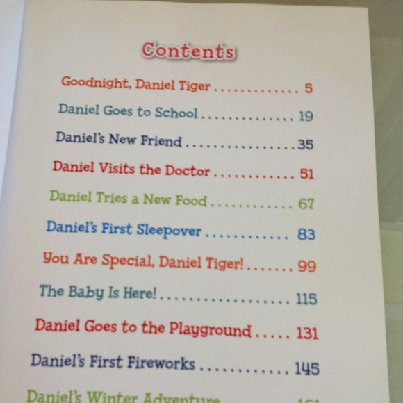 Adorable Daniel Tiger's 12  Five Minute Stories - Picture 2 of 10